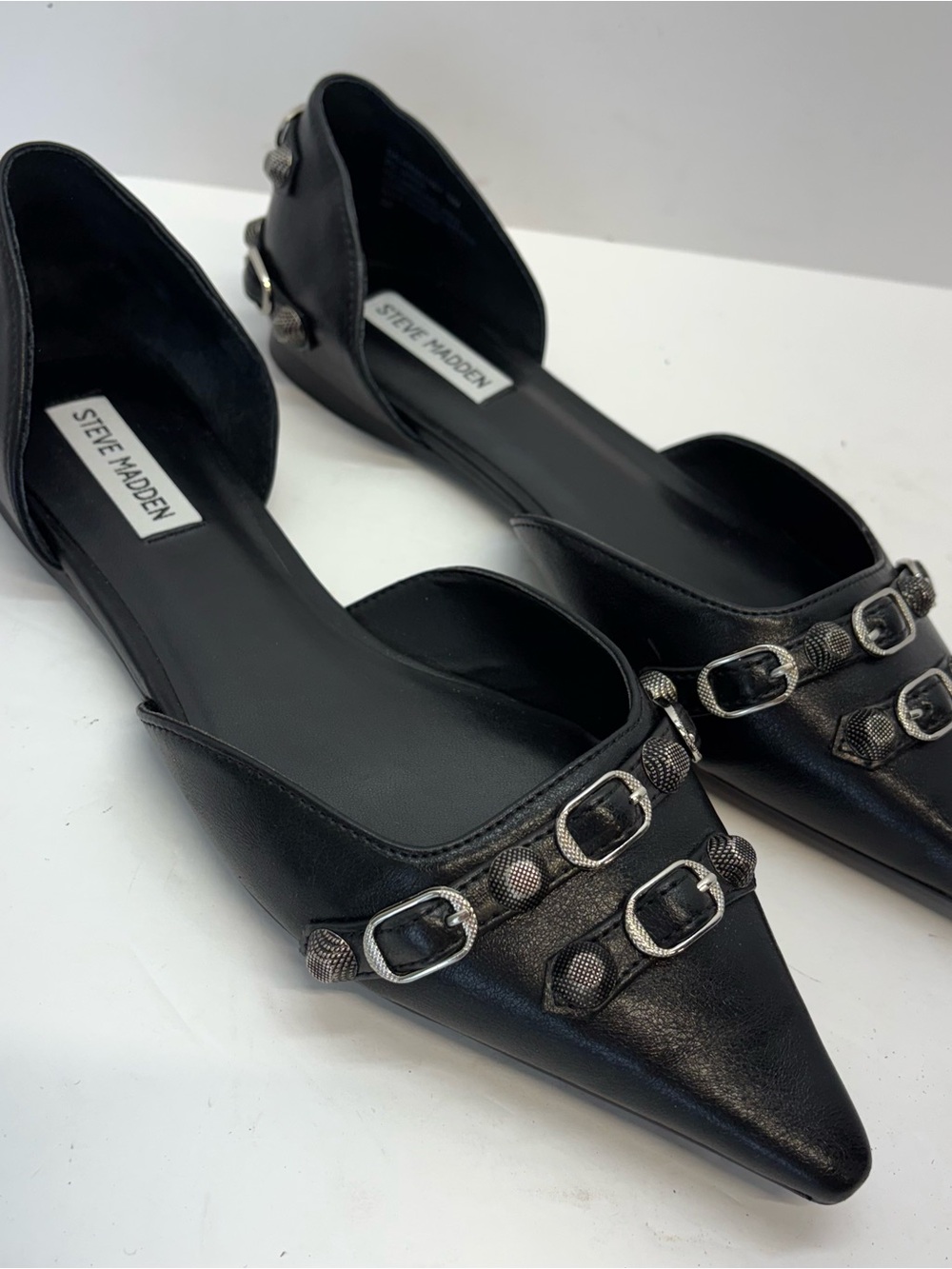 Steve Madden Dalia Black Pointed Toe Flats Sz 10 Studded Punk Grunge Buckles EUC